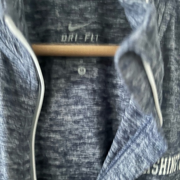 Washington & Lee Nike DriFit Quarter-Zip Pullover - Picture 3 of 5